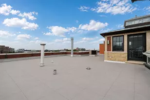 545 W Aldine Ave, Chicago, IL 60657 - Photo 32