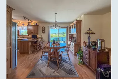2309 E Lakeview Drive, Casey, IL 62420 - Photo 14