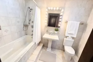 5233 S Michigan Ave, Chicago, IL 60615 - Photo 10