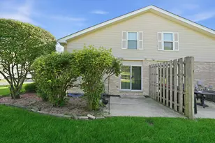 16051 Laurel Dr, Orland Park, IL 60462 - Photo 12