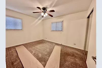 1702 W Oakton Street, Arlington Heights, IL 60004 - Photo 6