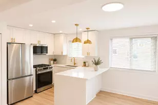 5819 W Higgins Ave, Chicago, IL 60630 - Photo 2