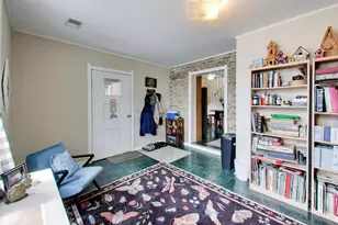 7911 W Westwood Dr, Elmwood Park, IL 60707 - Photo 16