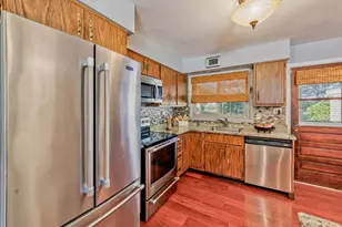 1025 Longaker Rd, Northbrook, IL 60062 - Photo 12