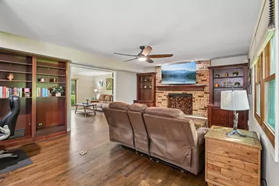 [Address not provided], Geneva, IL 60134 - Photo 10