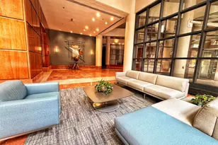 211 E Ohio St, Chicago, IL 60611 - Photo 2