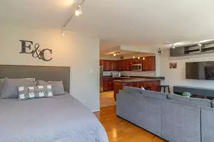 211 E Ohio St, Chicago, IL 60611 - Photo 8
