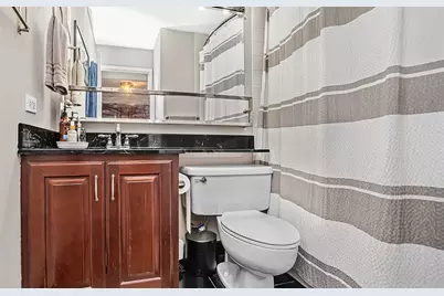 211 E Ohio Street #2312, Chicago, IL 60611 - Photo 10