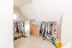 2923 N Avers Ave, Chicago, IL 60618 - Photo 14