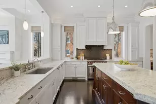 2658 N Mildred Ave, Chicago, IL 60614 - Photo 14