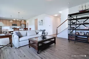 2490 Olivia Ct, Wauconda, IL 60084 - Photo 6