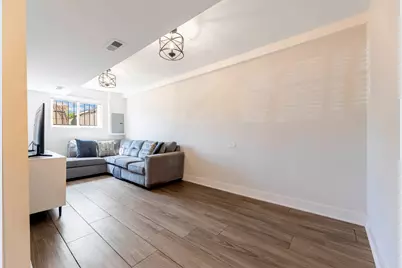 9154 S Luella Avenue, Chicago, IL 60617 - Photo 22