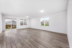 301 Westminster Ct, North Aurora, IL 60542 - Photo 8