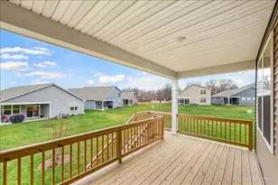 301 Westminster Ct, North Aurora, IL 60542 - Photo 48