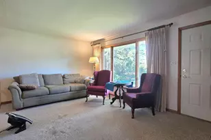 318 N Maple St, Frankfort, IL 60423 - Photo 6