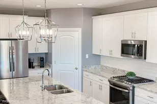 892 W Woodlawn Rd, New Lenox, IL 60451 - Photo 26