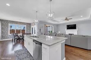 892 W Woodlawn Rd, New Lenox, IL 60451 - Photo 38