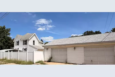 504 E Timber Street, Pontiac, IL 61764 - Photo 2