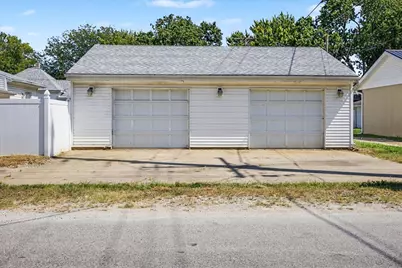 504 E Timber Street, Pontiac, IL 61764 - Photo 6