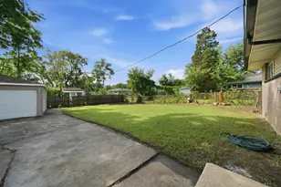 3001 N Sherwood Ave, Markham, IL 60428 - Photo 22