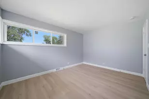 3001 N Sherwood Ave, Markham, IL 60428 - Photo 14