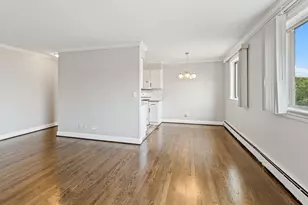 1060 W Hollywood Ave, Chicago, IL 60660 - Photo 6