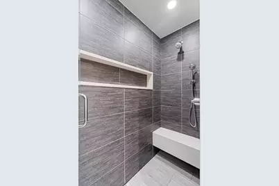 [Address not provided], Chicago, IL 60654 - Photo 20