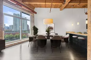 [Address not provided], Chicago, IL 60654 - Photo 8