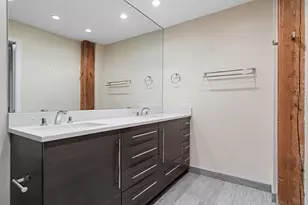 [Address not provided], Chicago, IL 60654 - Photo 18