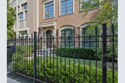 441 W Deming Place, Chicago, IL 60614 - Photo 2