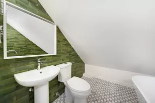 507 W Wesley St, Wheaton, IL 60187 - Photo 18