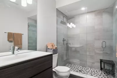 2731 N 75th Avenue, Elmwood Park, IL 60707 - Photo 18