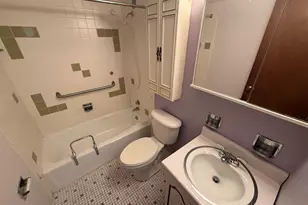 222 Madison St, Joliet, IL 60435 - Photo 8