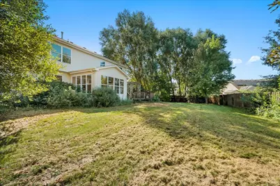 320 Hampstead Drive, Sugar Grove, IL 60554 - Photo 26