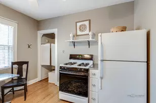 389 E Deerpath Rd, Lake Forest, IL 60045 - Photo 16