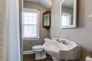 389 E Deerpath Rd, Lake Forest, IL 60045 - Photo 22