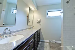 1450 North Ave, Bannockburn, IL 60015 - Photo 26