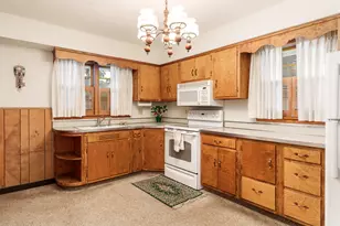 2811 Horton St, Rockford, IL 61109 - Photo 8