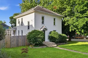 200 E North St, Walnut, IL 61376 - Photo 2