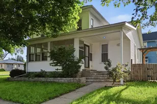 200 E North St, Walnut, IL 61376 - Photo 4
