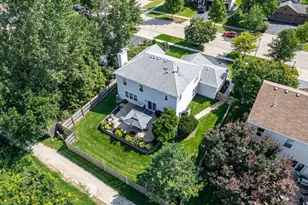11955 Blue Bayou Dr, Huntley, IL 60142 - Photo 4