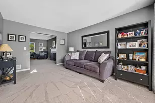 11955 Blue Bayou Dr, Huntley, IL 60142 - Photo 18
