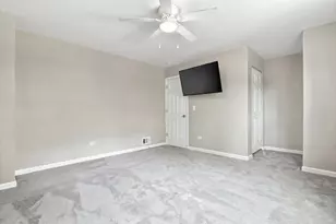 609 Baldwin Ave, Waukegan, IL 60085 - Photo 12