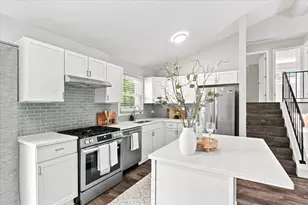 609 Baldwin Ave, Waukegan, IL 60085 - Photo 10