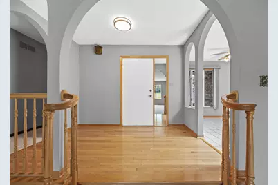 11S056 Madison Street, Burr Ridge, IL 60527 - Photo 10