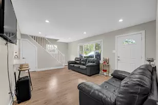 356 Miami St, Park Forest, IL 60466 - Photo 8