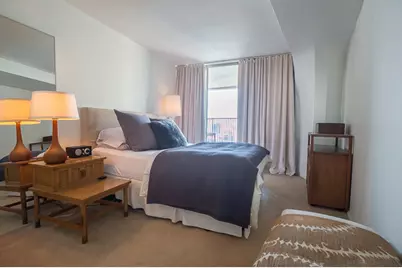 300 N State Street #3429, Chicago, IL 60654 - Photo 8