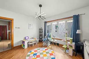 5848 W Catalpa Ave, Chicago, IL 60630 - Photo 18