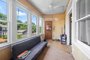 5848 W Catalpa Ave, Chicago, IL 60630 - Photo 12
