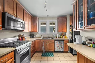 5848 W Catalpa Ave, Chicago, IL 60630 - Photo 20